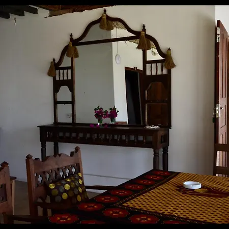 Amka House Villa